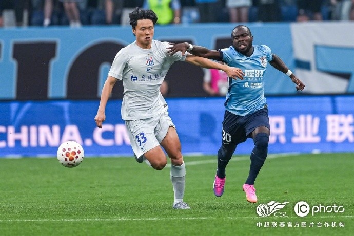 拉唐双响阿苏埃传射 申花客场4-1逆转大连英博