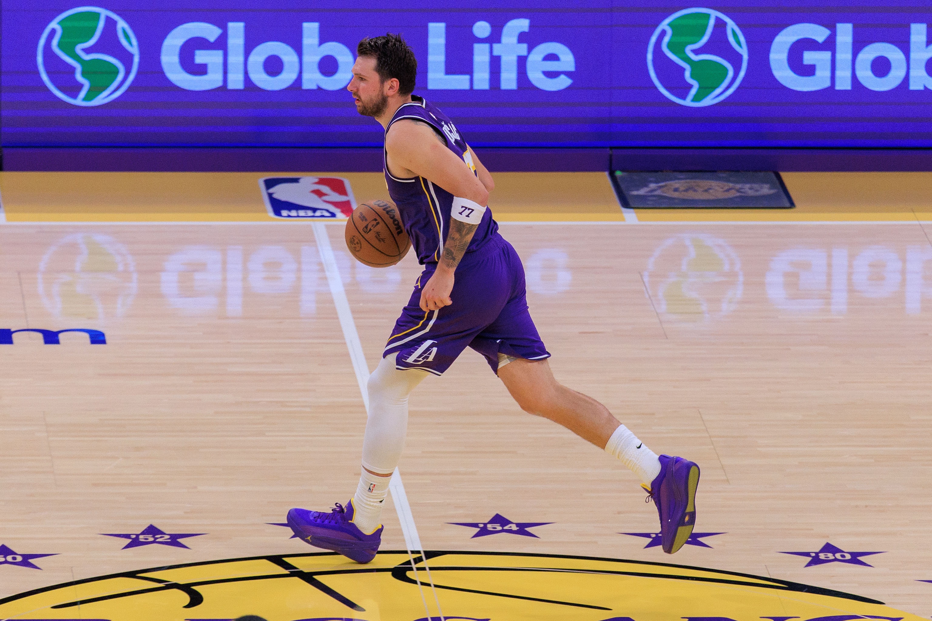 丹尼·格林：湖人新赛季最大挑战是防守沟通缺失