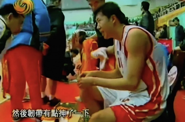 20年前:王治郅回归、王仕鹏绝杀,2006年世锦赛中国男篮小组出线全记录 20年前:王治郅回归、王仕鹏绝杀,2006年世锦赛中国男篮小组出线全记录