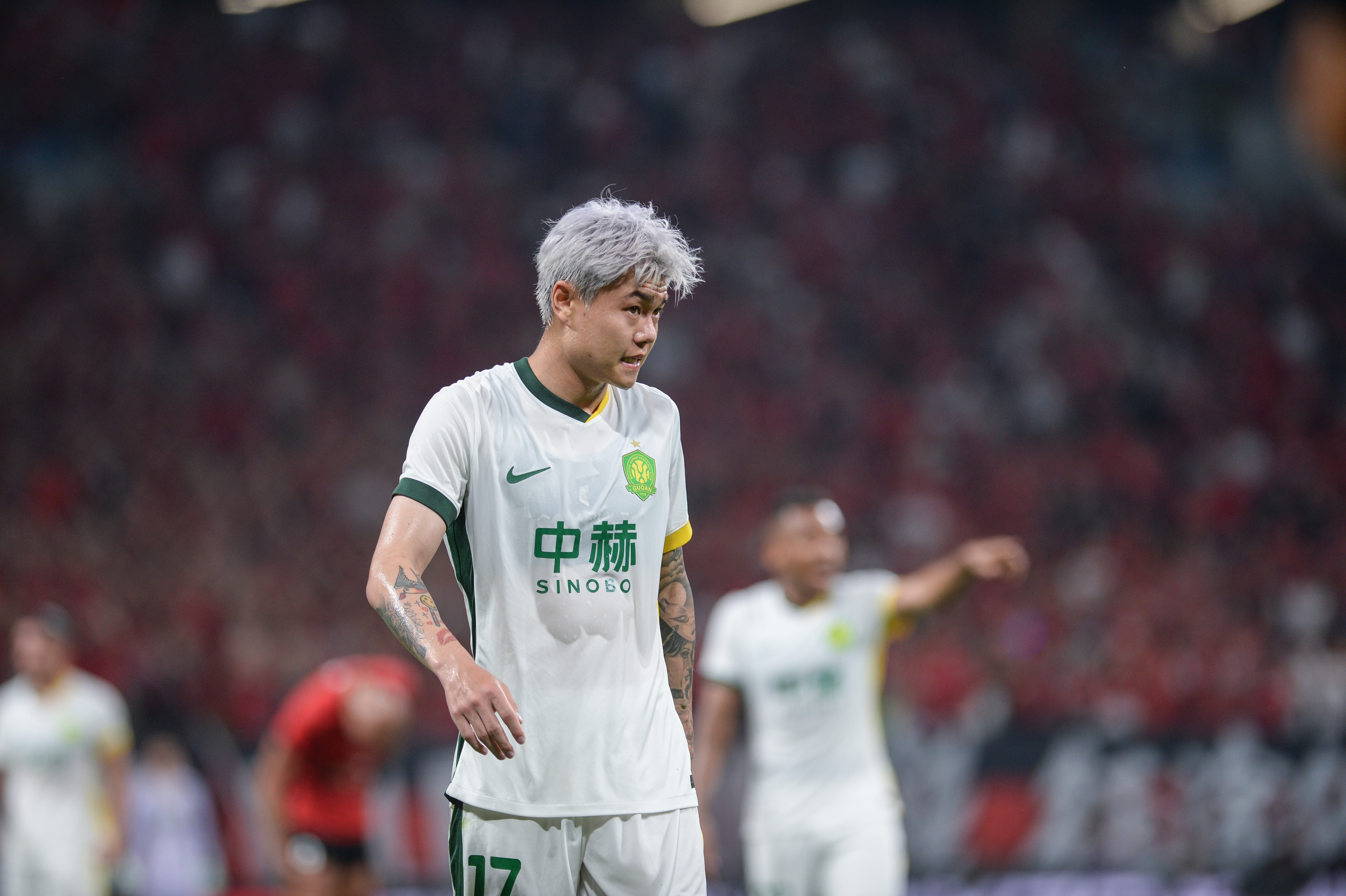 杨立瑜57分钟0射正6次丢失球权,赛后微博致歉:没踢好,抱歉 杨立瑜57分钟0射正6次丢失球权,赛后微博致歉:没踢好,抱歉