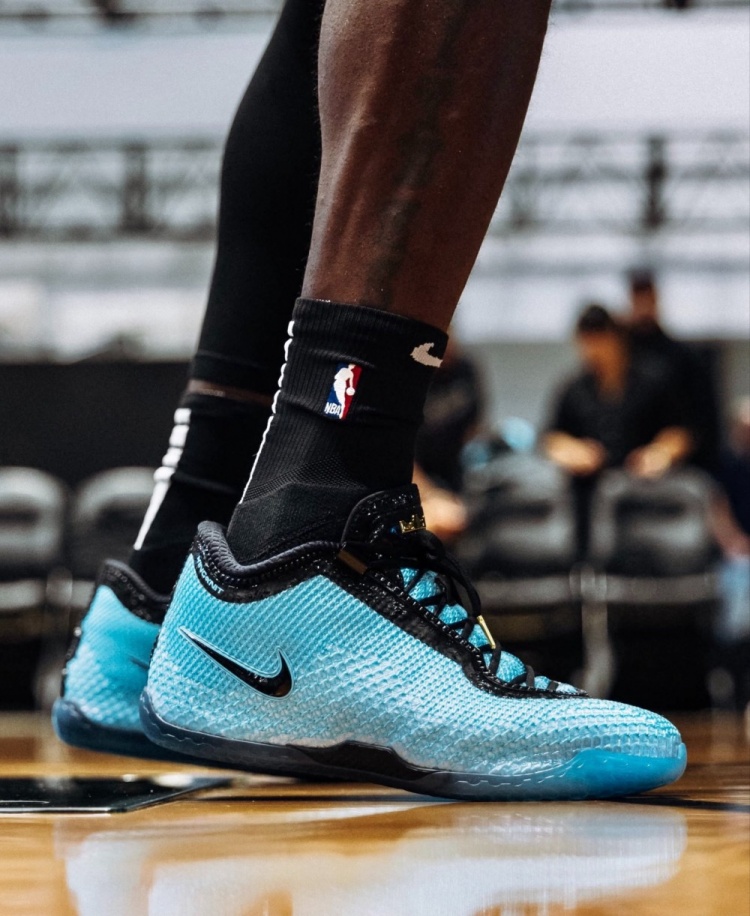 LeBron 24正式亮相 詹姆斯称其历代最轻 LeBron 24正式亮相 詹姆斯称其历代最轻