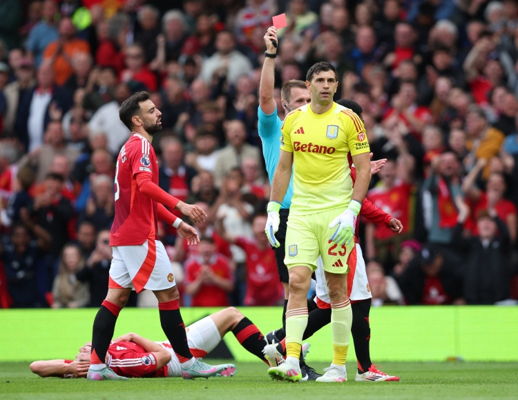 罗马诺:尤文重启大马丁谈判未深入,同时考察多名门将 罗马诺:尤文重启大马丁谈判未深入,同时考察多名门将