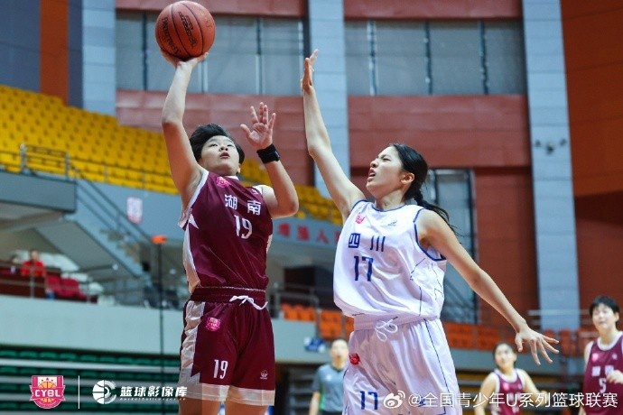湖南队拿下2026年全国U15青少年篮球联赛女子组决赛总冠军